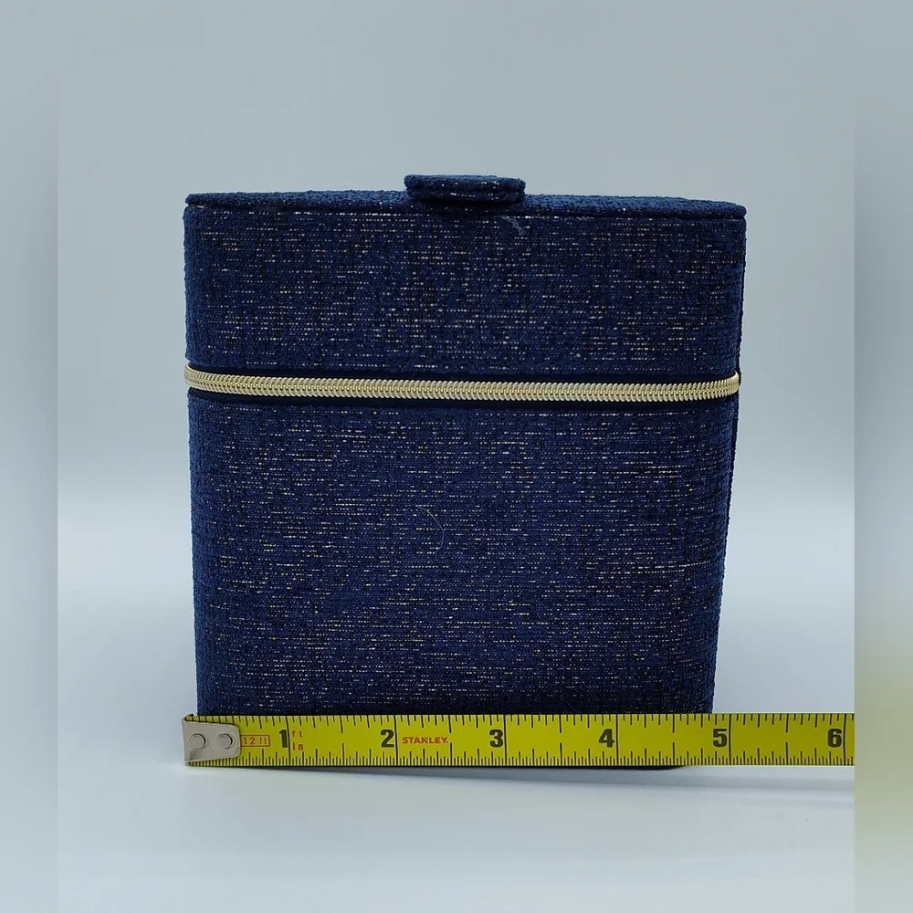 CHANEL Beauté Blue Tweed Vanity Cosmetic Train Case Zippered Beauty Organizer